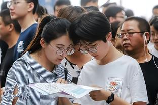 手感发烫！基根-穆雷单场至少命中10记三分 队史继希尔德后第二人